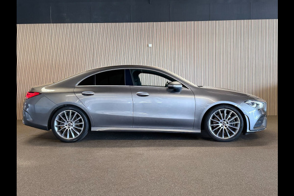 Mercedes-Benz CLA-Klasse 220 AMG STYLING-CAMERA-TREKHAAK-SFEERVERLICHTING-MULTISPAAKS-BTW