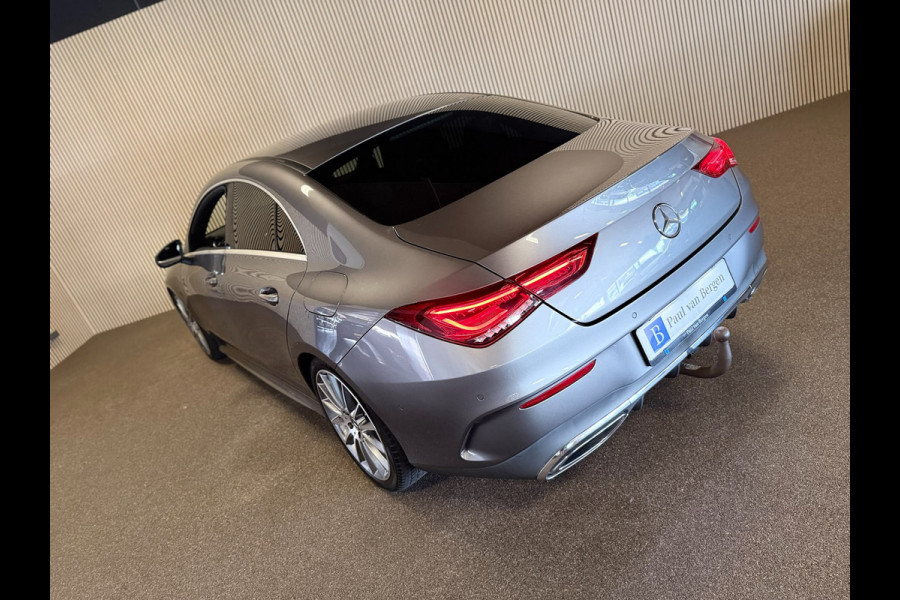 Mercedes-Benz CLA-Klasse 220 AMG STYLING-CAMERA-TREKHAAK-SFEERVERLICHTING-MULTISPAAKS-BTW