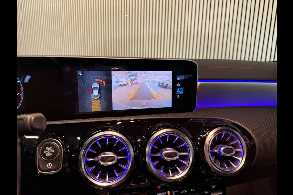 Mercedes-Benz CLA-Klasse 220 AMG STYLING-CAMERA-TREKHAAK-SFEERVERLICHTING-MULTISPAAKS-BTW