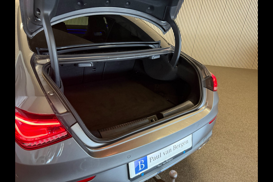 Mercedes-Benz CLA-Klasse 220 AMG STYLING-CAMERA-TREKHAAK-SFEERVERLICHTING-MULTISPAAKS-BTW
