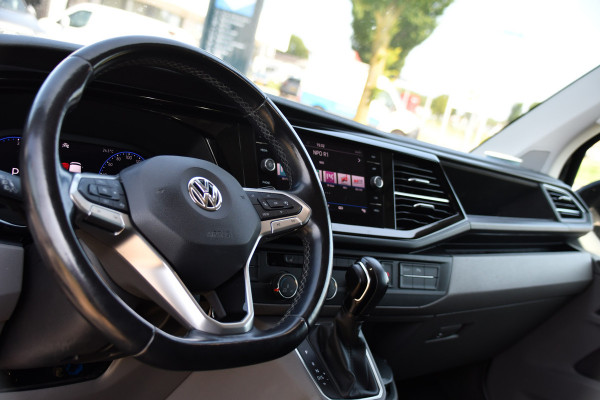 Volkswagen Transporter 2.0 TDI L2H1 30 Bulli Virtual, Adaptieve Cruise, Carplay, LED, Automaat, Stoelverwarming, Standkachel, Trekhaak, Uniek!