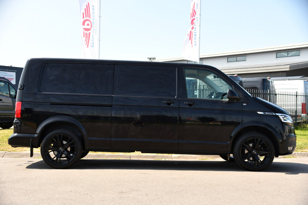 Volkswagen Transporter 2.0 TDI L2H1 30 Bulli Virtual, Adaptieve Cruise, Carplay, LED, Automaat, Stoelverwarming, Standkachel, Trekhaak, Uniek!