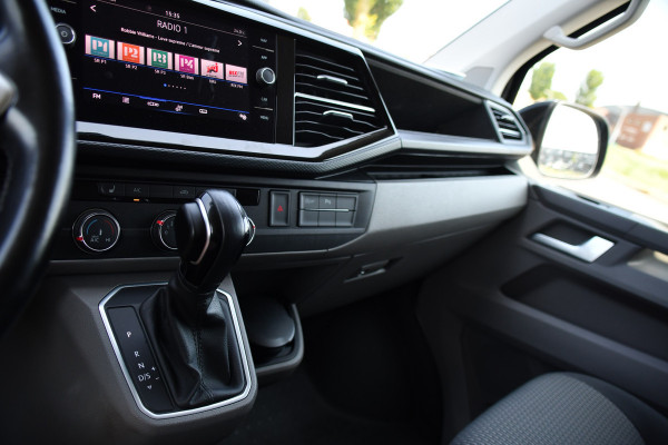 Volkswagen Transporter 2.0 TDI L2H1 30 Bulli Virtual, Adaptieve Cruise, Carplay, LED, Automaat, Stoelverwarming, Standkachel, Trekhaak, Uniek!