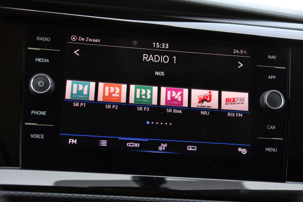 Volkswagen Transporter 2.0 TDI L2H1 30 Bulli Virtual, Adaptieve Cruise, Carplay, LED, Automaat, Stoelverwarming, Standkachel, Trekhaak, Uniek!