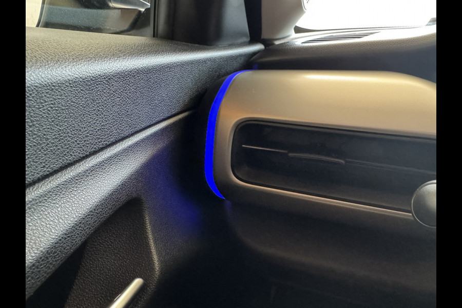 Jeep Avenger Summit 54 kWh SOH 96% Clima Camera Carplay PDC voor en achter Half Leder