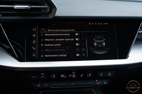 Audi A3 Sportback 40 TFSIe Edition PANO CAMERA PARKEERHULP LED 18 INCH