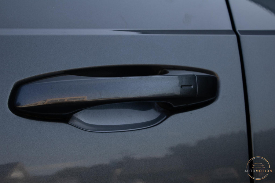 Audi Q3 35 TFSI S Line PANO CAMERA ELEKTRISCHE STOELEN SFEER PARKEERASSISTENT