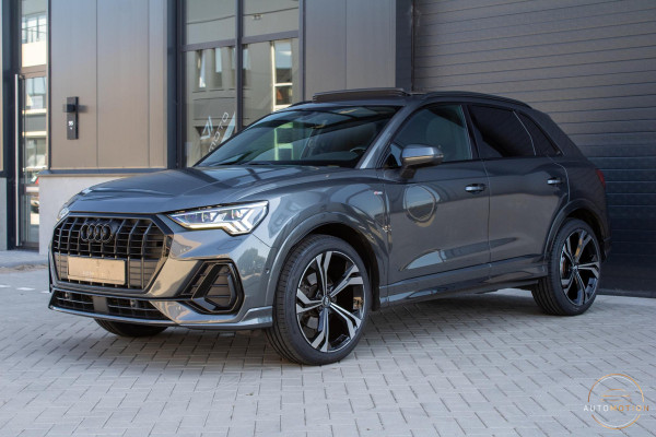 Audi Q3 35 TFSI S Line PANO CAMERA ELEKTRISCHE STOELEN SFEER PARKEERASSISTENT