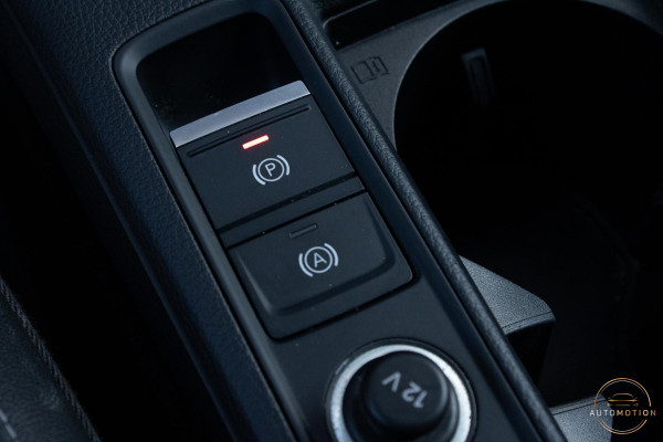 Audi Q3 35 TFSI S Line PANO CAMERA ELEKTRISCHE STOELEN SFEER PARKEERASSISTENT