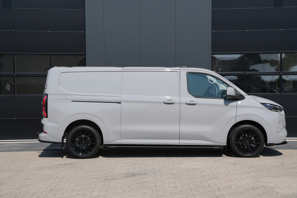 Ford E-Transit Custom 340 L2H1 Limited 71 kWh 218pk - Trekhaak - ACC - B&O - Navi - Stoel/Stuurverwarming - 360 Camera - Blindspot - Rijklaar