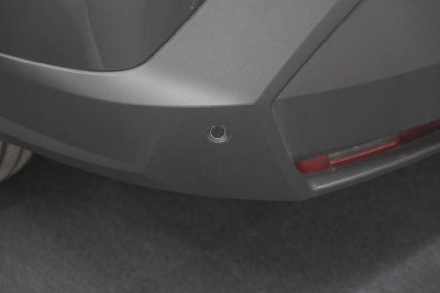 Peugeot 5008 1.2 Hybrid 136 GT 7p | Adaptieve Cruise Control | Camera | Elektrische Kofferklep | Stoelverwarming