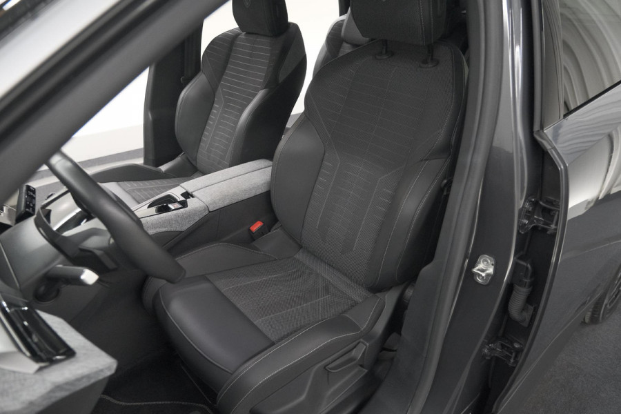 Peugeot 5008 1.2 Hybrid 136 GT 7p | Adaptieve Cruise Control | Camera | Elektrische Kofferklep | Stoelverwarming