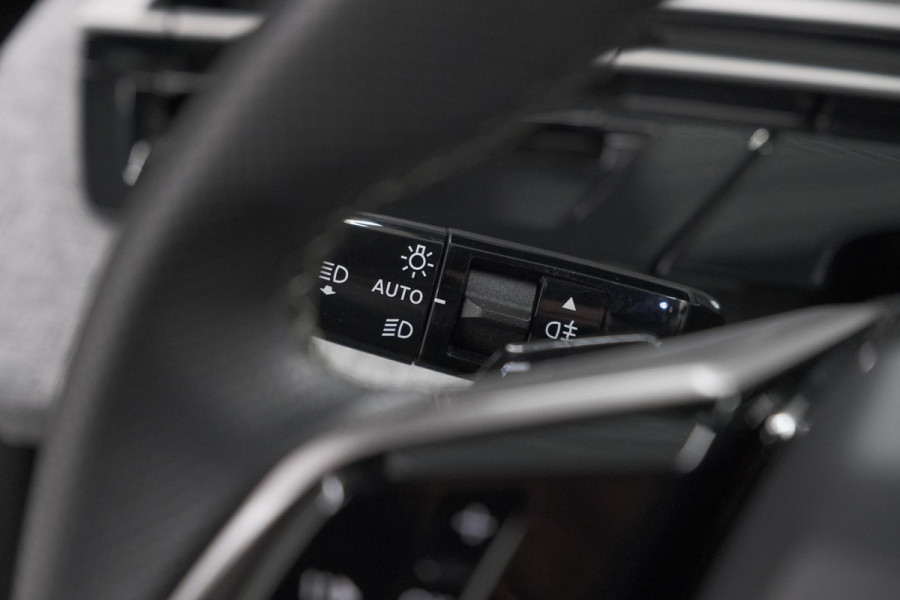 Peugeot 5008 1.2 Hybrid 136 GT 7p | Adaptieve Cruise Control | Camera | Elektrische Kofferklep | Stoelverwarming