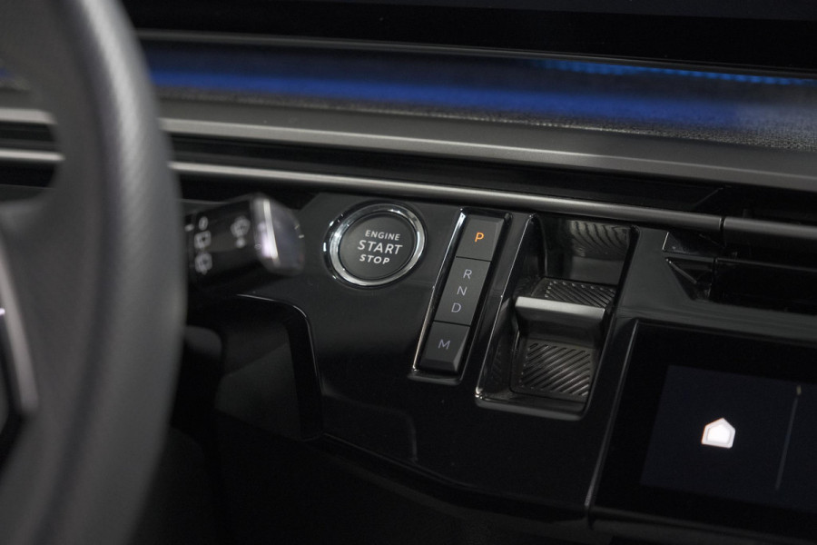 Peugeot 5008 1.2 Hybrid 136 GT 7p | Adaptieve Cruise Control | Camera | Elektrische Kofferklep | Stoelverwarming