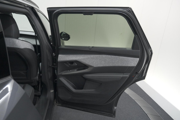 Peugeot 5008 1.2 Hybrid 136 GT 7p | Adaptieve Cruise Control | Camera | Elektrische Kofferklep | Stoelverwarming