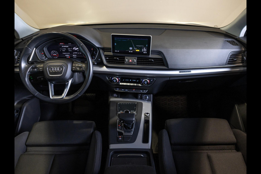 Audi Q5 2.0 TFSI quattro Sport S-Line / 252pk / Apple carplay / Stoelverwarming / Adaptieve cruise control /