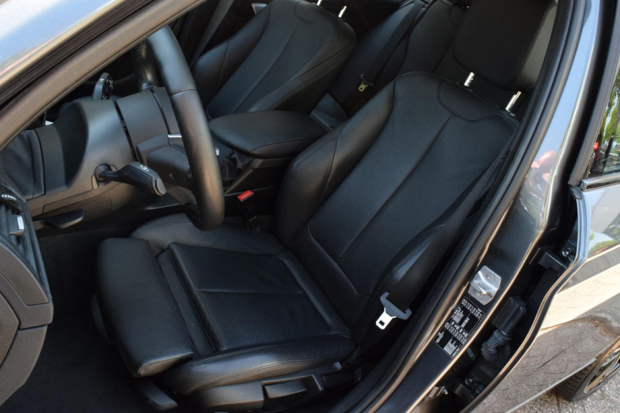 BMW 1-serie 118i M Sport Edition|Dak|Carplay|Leer|Dealero.h.