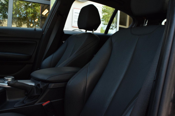 BMW 1-serie 118i M Sport Edition|Dak|Carplay|Leer|Dealero.h.