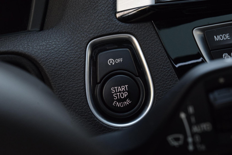 BMW 1-serie 118i M Sport Edition|Dak|Carplay|Leer|Dealero.h.