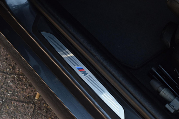 BMW 1-serie 118i M Sport Edition|Dak|Carplay|Leer|Dealero.h.