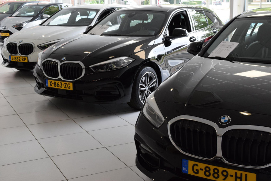 BMW 1-serie 118i M Sport Edition|Dak|Carplay|Leer|Dealero.h.