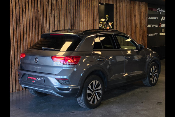 Volkswagen T-Roc 1.5 TSI Sport l DSG l Led l Carplay l Camera l Virtual
