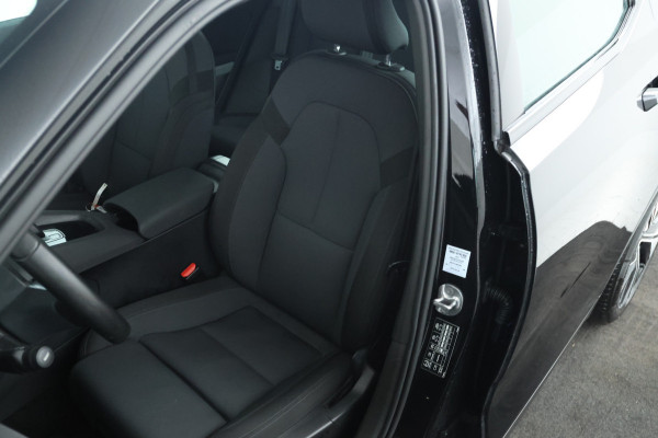 Polestar 2 Long Range Single Motor 78 kWh SOH 95% Panorama, Climate,