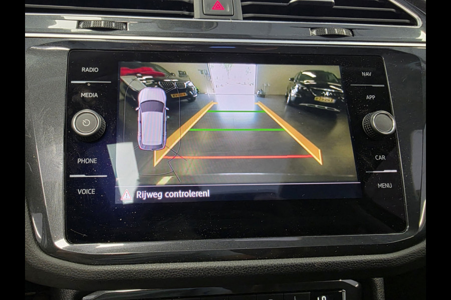 Volkswagen Tiguan 1.5 TSI ACT Highline Business R – DSG – Pano – Camera – Virtual Cockpit –
