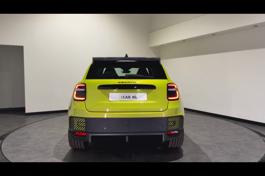 Fiat 600E Abarth Turismo 54 kWh | Acid Green