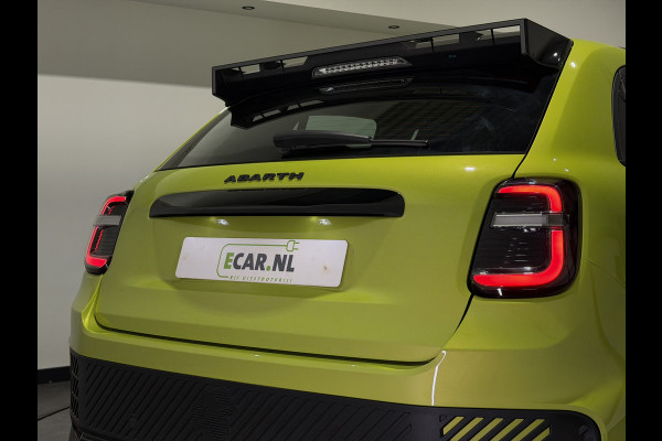 Fiat 600E Abarth Turismo 54 kWh | Acid Green