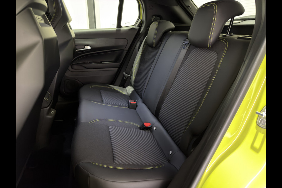 Fiat 600E Abarth Turismo 54 kWh | Acid Green