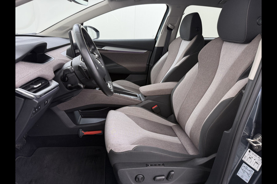 Škoda ENYAQ iV 60 First Edition SOH 92% Adap.Cruise Camera Elek.Stoel+Memory Stoel+Stuurverwarming 3-Zone Ecc Apple Carplay Android Auto Pdc P-Assist Privacy Glas Lmv Led-Matrix Isofix Keyless advanced Bleutooth Rijstrooksensor 1e Eigenaar Dealeronderhouden Origineel Nederlandse Auto
