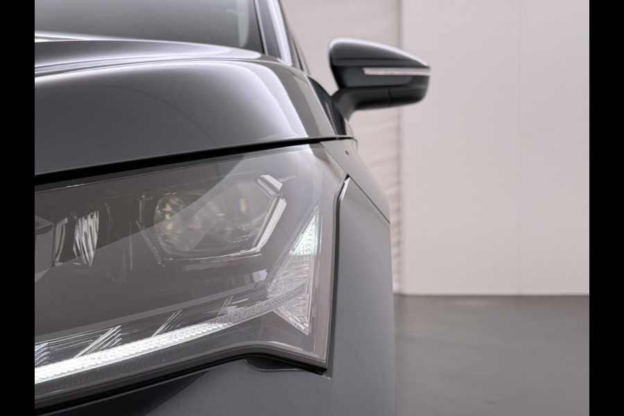 Škoda ENYAQ iV 60 First Edition SOH 92% Adap.Cruise Camera Elek.Stoel+Memory Stoel+Stuurverwarming 3-Zone Ecc Apple Carplay Android Auto Pdc P-Assist Privacy Glas Lmv Led-Matrix Isofix Keyless advanced Bleutooth Rijstrooksensor 1e Eigenaar Dealeronderhouden Origineel Nederlandse Auto