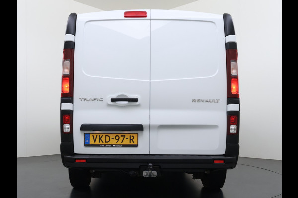 Renault Trafic 2.0dCi 120PK T29 L1H1 Trekhaak Airco Navi Euro 6 Cruise Control Bluetooth Pdc Betonplex Vloer Wandbetimmering Schuifdeur 2.000KG Trekgewicht 1e Eigenaar Origineel Nederlandse Auto