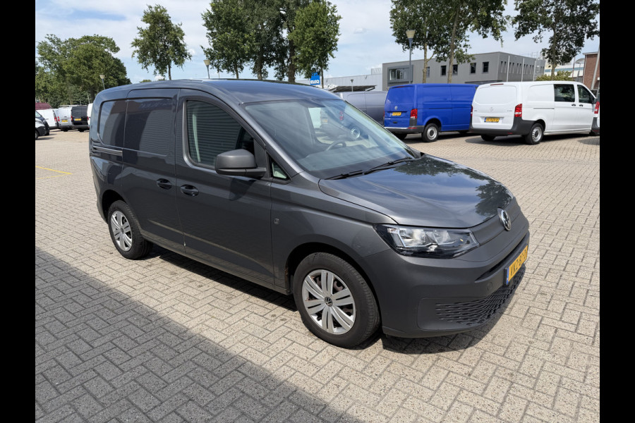 Volkswagen Caddy Cargo 2.0 TDI Economy Business / vaste prijs rijklaar € 14.950 ex btw / lease vanaf € / euro 6 / bpm vrij / cruise en climate control / donker grijs metallic