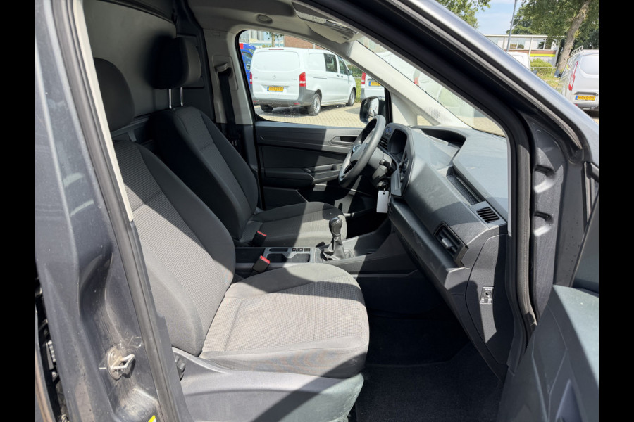Volkswagen Caddy Cargo 2.0 TDI Economy Business / vaste prijs rijklaar € 14.950 ex btw / lease vanaf € / euro 6 / bpm vrij / cruise en climate control / donker grijs metallic