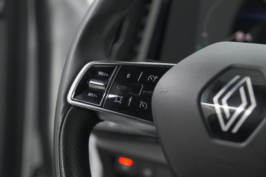 Renault Austral Mild Hybrid 160 X-tronic Techno | 1.800 kg trekvermogen | Trekhaak | Camera | Apple Carplay | Parkeersensoren