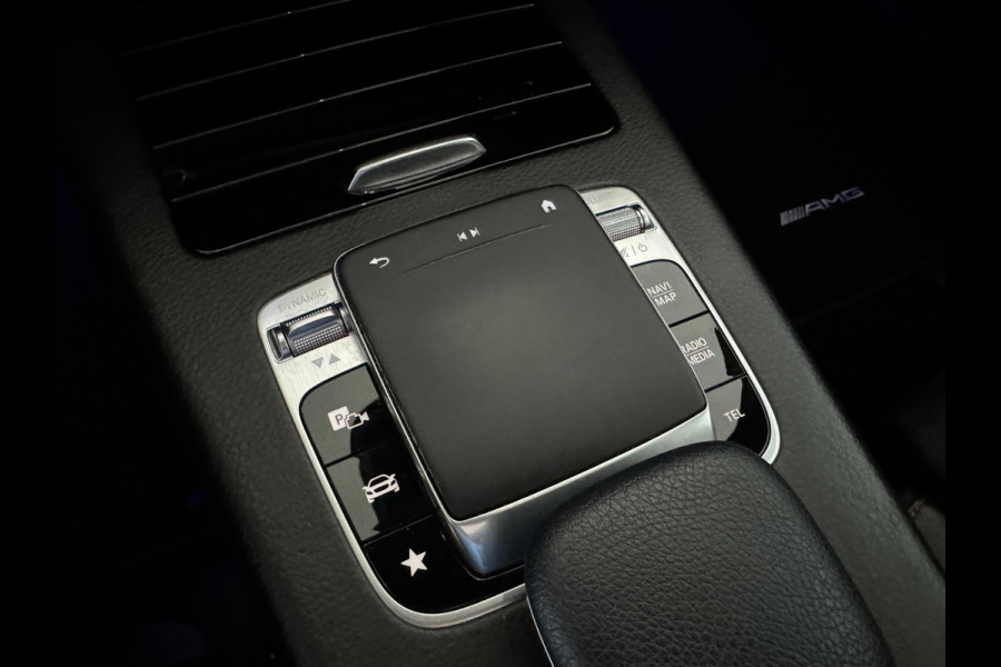 Mercedes-Benz A-Klasse 200 AMG Night Pano|Sfeer|CarPlay|Camera
