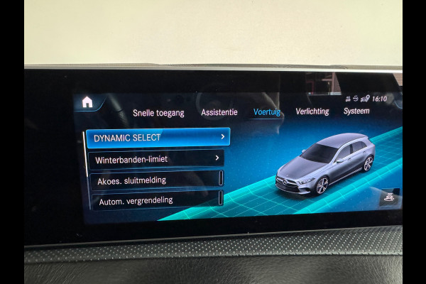 Mercedes-Benz A-Klasse 200 AMG Night Pano|Sfeer|CarPlay|Camera