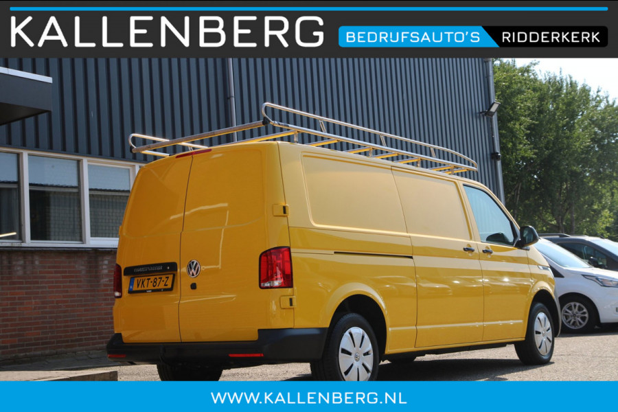 Volkswagen Transporter 2.0 TDI L2H1 App connect / Imperiaal / Camera / Trekhaak / 3 zits