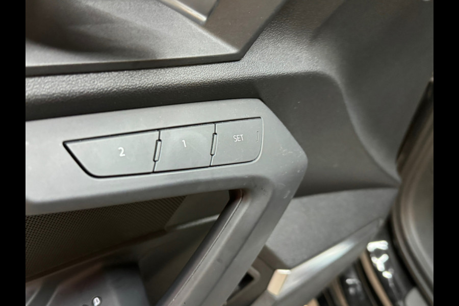 Audi RS3 Limousine 2.5 TFSI Quattro Pano|HuD|Massage|B&O|BTW