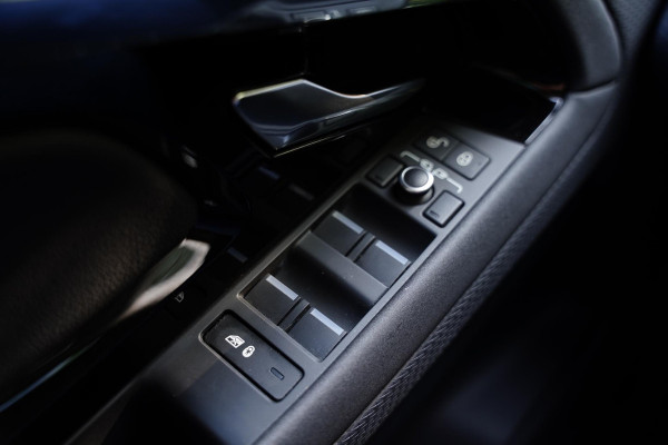 Land Rover Range Rover Evoque P200 AWD HSE Panoramadak
