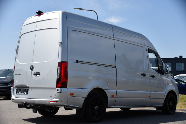 Mercedes-Benz Sprinter 316 2.2 CDI L2H2 PB Edition Cruise, 360 Camera, Carplay, LED, 10,5'' Mbux, Automaat, 164pk, Stoelverwarming, Standkachel, Trekhaak, Uniek!