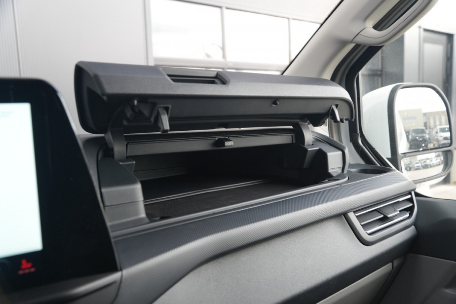 Ford E-Transit Custom 320 L1H1 Limited 71 kWh 218pk - 2x Schuifdeur - Trekhaak - Camera - Carplay - Rijklaar