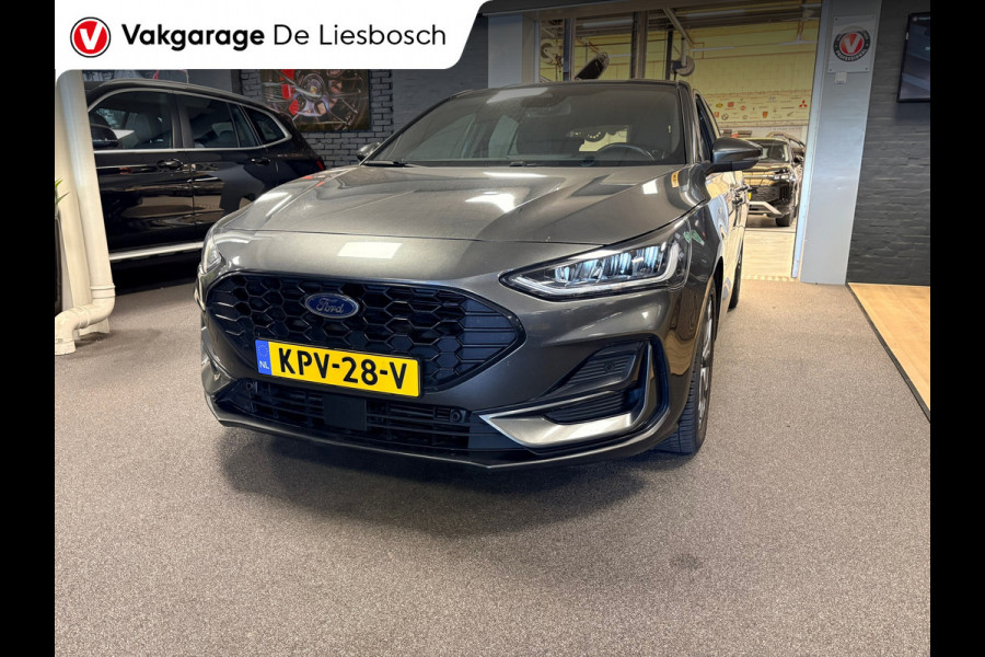Ford Focus 1.0 EcoBoost Hybrid ST Line / automaat / stuur en stoel verwarming / led