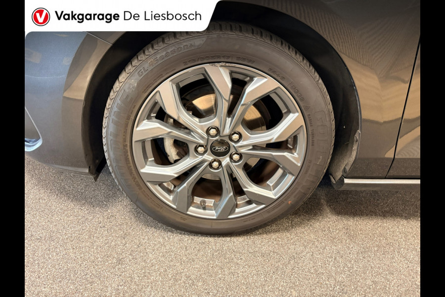 Ford Focus 1.0 EcoBoost Hybrid ST Line / automaat / stuur en stoel verwarming / led