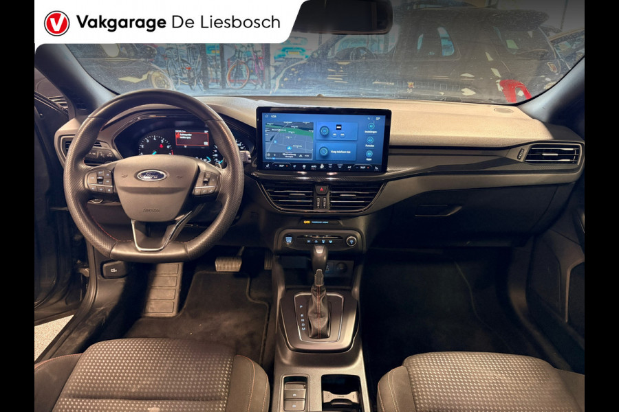 Ford Focus 1.0 EcoBoost Hybrid ST Line / automaat / stuur en stoel verwarming / led