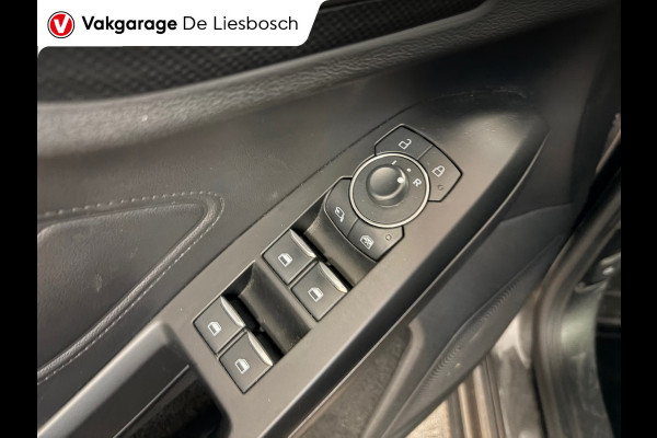Ford Focus 1.0 EcoBoost Hybrid ST Line / automaat / stuur en stoel verwarming / led