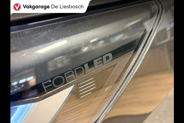 Ford Focus 1.0 EcoBoost Hybrid ST Line / automaat / stuur en stoel verwarming / led