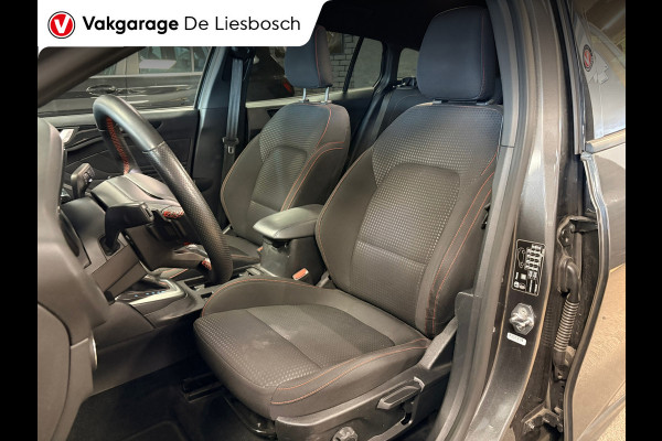 Ford FOCUS Wagon 1.0 EcoBoost Hybrid ST Line / Automaat / stuur en stoel verwarming / led / pdc /